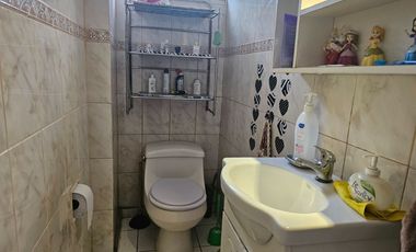 CASA A PASOS DE CENTRO DE QUILPUE