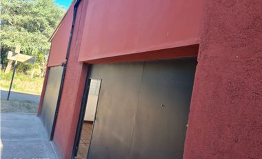 Se ALQUILA Casa C/Pileta 2 dor, 2 baños, 2 Cocheras