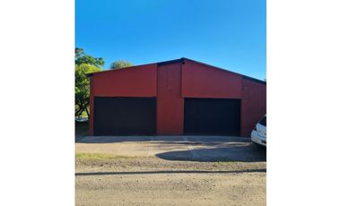 Se ALQUILA Casa C/Pileta 2 dor, 2 baños, 2 Cocheras