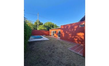 Se ALQUILA Casa C/Pileta 2 dor, 2 baños, 2 Cocheras
