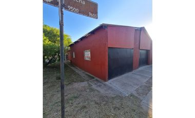 Se ALQUILA Casa C/Pileta 2 dor, 2 baños, 2 Cocheras