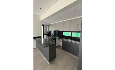 INKASA INMOBILIARIA - VENDE CASA EN BARRIO PRIVADO LAR DE VIEYTES II