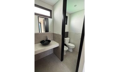 INKASA INMOBILIARIA - VENDE CASA EN BARRIO PRIVADO LAR DE VIEYTES II