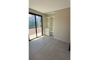 INKASA INMOBILIARIA - VENDE CASA EN BARRIO PRIVADO LAR DE VIEYTES II