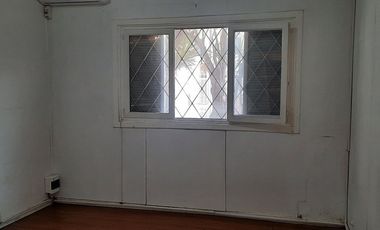 CASA VENTA VILLA BALLESTER  3 AMBIENTES