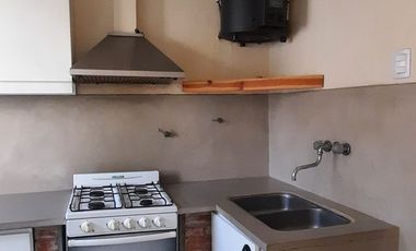 CASA VENTA VILLA BALLESTER  3 AMBIENTES