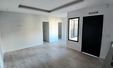 Departamento Tipo Casa en venta en Lanus Oeste