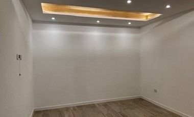 Departamento Tipo Casa en venta en Lanus Oeste
