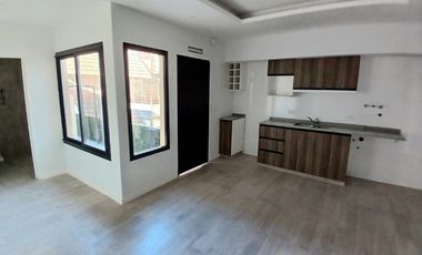 Departamento Tipo Casa en venta en Lanus Oeste
