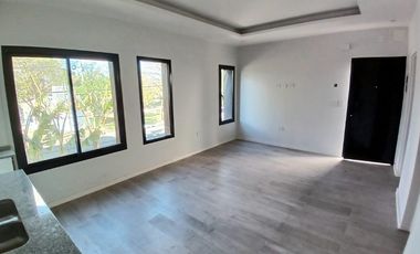 Departamento Tipo Casa en venta en Lanus Oeste