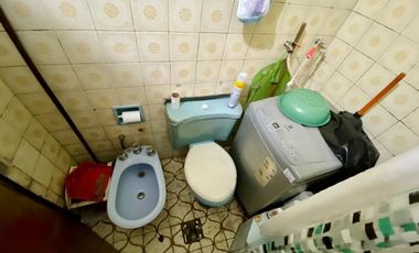 Venta PH 3 amb planta baja Barracas. Para reciclar