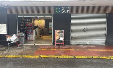 Local comercial en arriendo  en MOLINA
