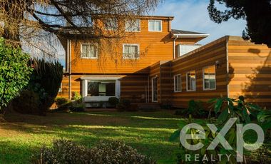 Casa en Venta en A 200 mts de Ohiggins con Av Manuel Rodriguez