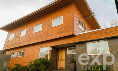 Casa en Venta en A 200 mts de Ohiggins con Av Manuel Rodriguez