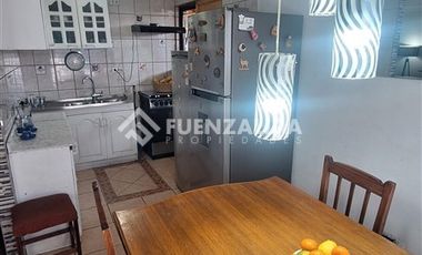Casa en Venta en Benjamin Subercaseaux/pasaje 7