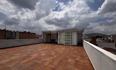 Oficinas 290 m² con roof garden y 6 autos junto a Fiscalía