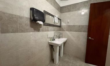 Oficinas 290 m² con roof garden y 6 autos junto a Fiscalía