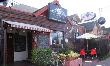 Venta Propiedad Comercial y/o Habitacional en San Pedro de la Paz Los Canelos 4 dormitorios 3 baños