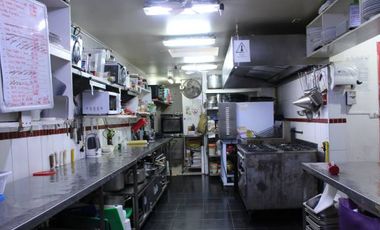 Venta Propiedad Comercial y/o Habitacional en San Pedro de la Paz Los Canelos 4 dormitorios 3 baños