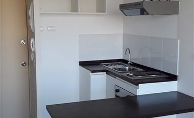 Departamento en Venta en Calle Santa Petronila Estación Central