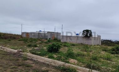 Oferta...!! Terreno de Oportunidad en Urbanización con vista cerca al Mar