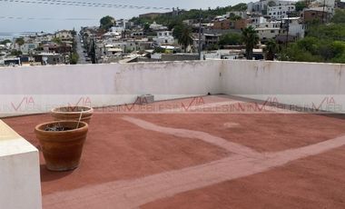 Olmeca Lomas del Roble