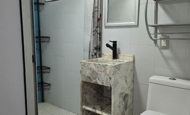 Se renta consultorio equipado incluye luz, agua y sala de espera