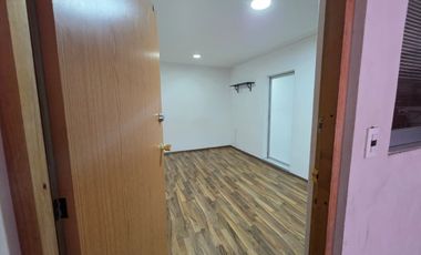 Se renta consultorio equipado incluye luz, agua y sala de espera