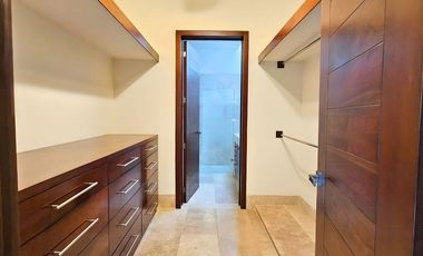 Residencia en venta en Yucatán Country Club