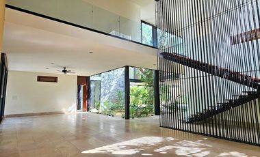 Residencia en venta en Yucatán Country Club