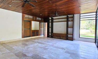 Residencia en venta en Yucatán Country Club