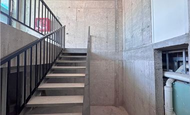 Arriendo Local Comercial, Placa comercial en Las Condes