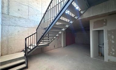 Arriendo Local Comercial, Placa comercial en Las Condes