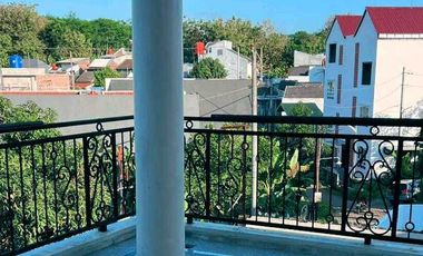 Rumah Tembalang Mewah 2 Lantai Dekat Undip