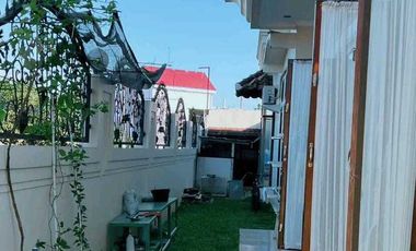 Rumah Tembalang Mewah 2 Lantai Dekat Undip
