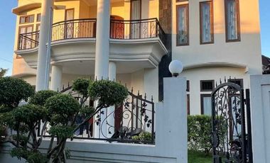 Rumah Tembalang Mewah 2 Lantai Dekat Undip