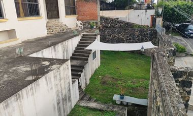 Venta de casa de 3  recámaras  en Burgos Cuernavaca, 168 m2 de construcción 556 m2 de terreno