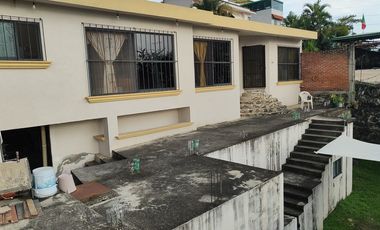 Venta de casa de 3  recámaras  en Burgos Cuernavaca, 168 m2 de construcción 556 m2 de terreno