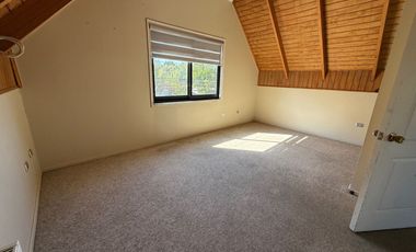 Casa en venta c/ estacionamiento en Huertos Familiares