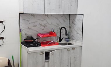 ARRIENDO OFICINA SALONES PRIVADOS 180 MTS METRO P  VALDIVIA