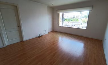Departamento Duplex en Arriendo, Amagasi del Inca, Centro Norte Quito
