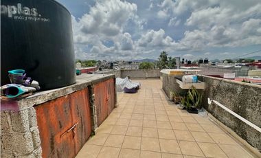 Propiedad con 4 departamentos en venta en Cuernavaca