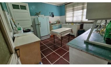 Amplia Casa Céntrica en San Vicente de T T.