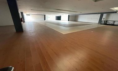 RENTA / VENTA EDIFICIO EN JURIQUILLA