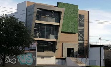 RENTA / VENTA EDIFICIO EN CORREGIDORA