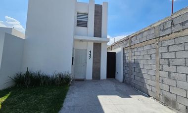 CASA EN VENTA EN FRACC. VILLA D NOGAL, GÓMEZ PALACIO, DURANGO