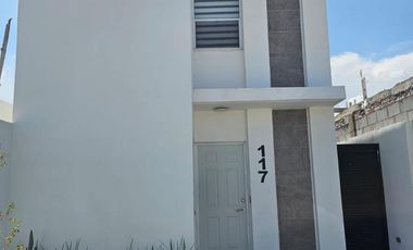 CASA EN VENTA EN FRACC. VILLA D NOGAL, GÓMEZ PALACIO, DURANGO