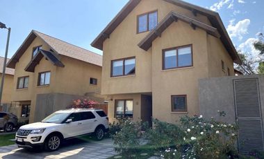 CARLOS SILVA V., MARIA MONVEL, CONDOMINIO