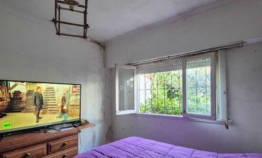 Casa a reciclar en Punta Mogotes lote de 382 m2