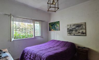 Casa a reciclar en Punta Mogotes lote de 382 m2